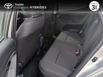 Photo 12 du bon plan TOYOTA Yaris 116h Dynamic Business 5p + Programme Beyond Zero Academy MY22 occasion à 21990 €