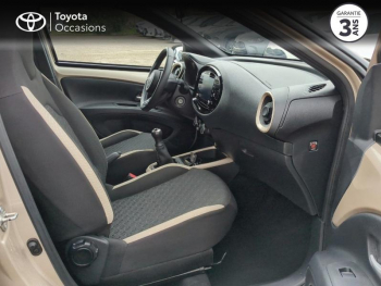 Photo 6 du bon plan TOYOTA Aygo X 1.0 VVT-i 72ch Design MY23 occasion à 15990 €