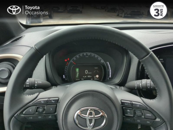 Photo 13 du bon plan TOYOTA Aygo X 1.0 VVT-i 72ch Design MY23 occasion à 15990 €