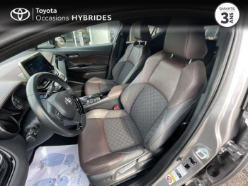 Photo 11 du bon plan TOYOTA C-HR 122h Distinctive 2WD E-CVT RC18 occasion à 18990 €