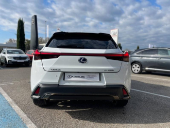 Photo 2 du bon plan LEXUS UX 250h 2WD F SPORT MY22 occasion à 29990 €