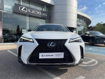 Photo 7 du bon plan LEXUS UX 250h 2WD F SPORT MY22 occasion à 29990 €