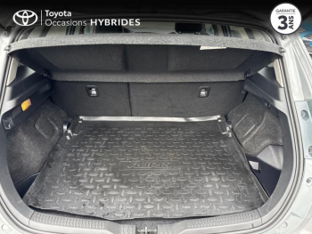 Photo 10 du bon plan TOYOTA Auris HSD 136h Collection RC18 occasion à 15990 €