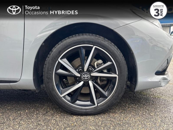 Photo 16 du bon plan TOYOTA Auris HSD 136h Collection RC18 occasion à 15990 €