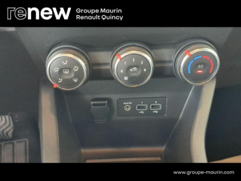 Photo 16 du bon plan RENAULT Clio 1.0 TCe 100ch Evolution GPL occasion à 15700 €