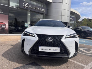 Photo 5 du bon plan LEXUS UX 250h F SPORT Design 2WD occasion à 31900 €