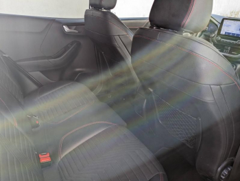 Photo 8 du bon plan FORD Puma 1.0 EcoBoost 125ch S&S mHEV ST-Line X Powershift occasion à 23890 €