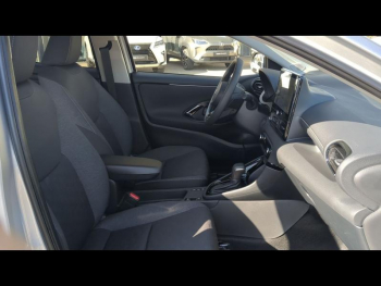 Photo 10 du bon plan TOYOTA Yaris 116h Design 5p MY25 occasion à 24350 €