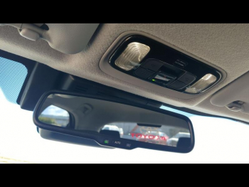 Photo 29 du bon plan TOYOTA Yaris 116h Design 5p MY25 occasion à 24350 €