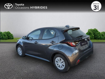 Photo 2 du bon plan TOYOTA Yaris 116h Dynamic Business 5p + Programme Beyond Zero Academy MY22 occasion à 21990 €
