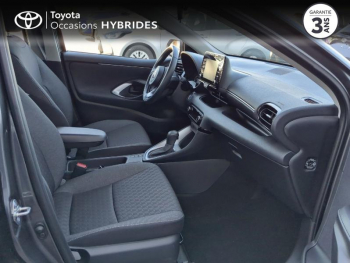 Photo 6 du bon plan TOYOTA Yaris 116h Dynamic Business 5p + Programme Beyond Zero Academy MY22 occasion à 21990 €