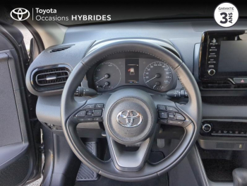 Photo 9 du bon plan TOYOTA Yaris 116h Dynamic Business 5p + Programme Beyond Zero Academy MY22 occasion à 21990 €