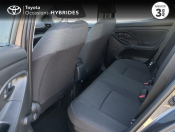 Photo 12 du bon plan TOYOTA Yaris 116h Dynamic Business 5p + Programme Beyond Zero Academy MY22 occasion à 21990 €