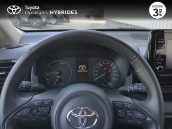 Photo 13 du bon plan TOYOTA Yaris 116h Dynamic Business 5p + Programme Beyond Zero Academy MY22 occasion à 21990 €