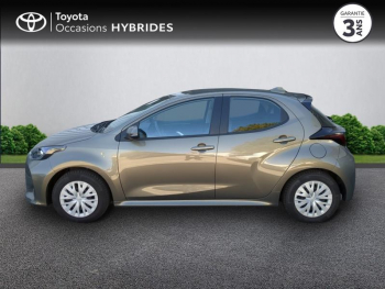 Photo 3 du bon plan TOYOTA Yaris 116h Dynamic Business 5p + Programme Beyond Zero Academy MY22 occasion à 21990 €