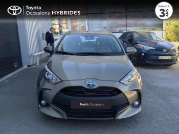 Photo 5 du bon plan TOYOTA Yaris 116h Dynamic Business 5p + Programme Beyond Zero Academy MY22 occasion à 21990 €