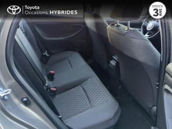 Photo 7 du bon plan TOYOTA Yaris 116h Dynamic Business 5p + Programme Beyond Zero Academy MY22 occasion à 21990 €