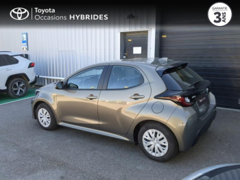 Photo 18 du bon plan TOYOTA Yaris 116h Dynamic Business 5p + Programme Beyond Zero Academy MY22 occasion à 21990 €