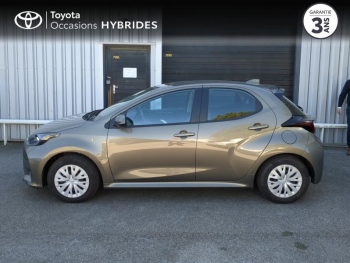 Photo 19 du bon plan TOYOTA Yaris 116h Dynamic Business 5p + Programme Beyond Zero Academy MY22 occasion à 21990 €