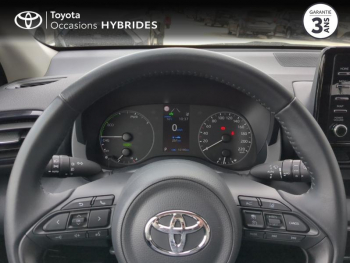 Photo 13 du bon plan TOYOTA Yaris 116h Dynamic Business 5p + Programme Beyond Zero Academy MY22 occasion à 21990 €