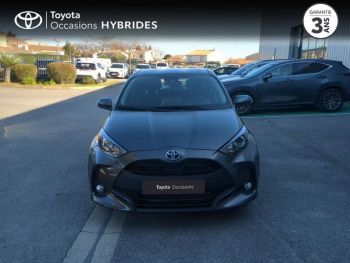 Photo 5 du bon plan TOYOTA Yaris 116h Dynamic Business 5p + Programme Beyond Zero Academy MY22 occasion à 22490 €