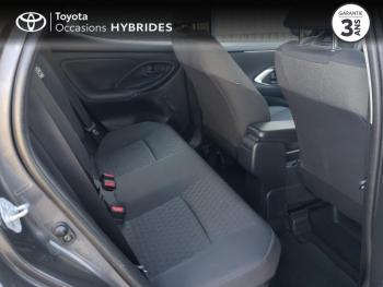 Photo 7 du bon plan TOYOTA Yaris 116h Dynamic Business 5p + Programme Beyond Zero Academy MY22 occasion à 22490 €