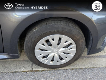 Photo 16 du bon plan TOYOTA Yaris 116h Dynamic Business 5p + Programme Beyond Zero Academy MY22 occasion à 22490 €
