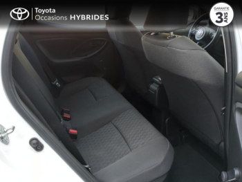Photo 7 du bon plan TOYOTA Yaris 116h Dynamic Business 5p  MY22 occasion à 19990 €