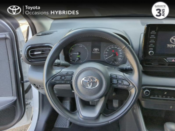 Photo 9 du bon plan TOYOTA Yaris 116h Dynamic Business 5p  MY22 occasion à 19990 €