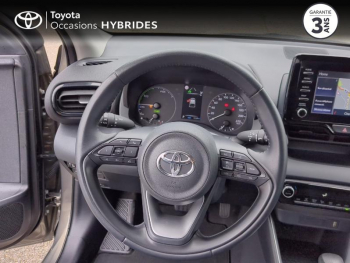 Photo 9 du bon plan TOYOTA Yaris 116h Dynamic Business 5p + Programme Beyond Zero Academy MY22 occasion à 21990 €