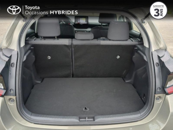 Photo 10 du bon plan TOYOTA Yaris 116h Dynamic Business 5p + Programme Beyond Zero Academy MY22 occasion à 21990 €