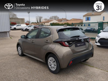 Photo 18 du bon plan TOYOTA Yaris 116h Dynamic Business 5p + Programme Beyond Zero Academy MY22 occasion à 21990 €
