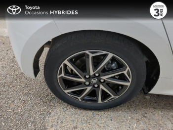 Photo 16 du bon plan TOYOTA Yaris 116h Design 5p MY22 occasion à 18990 €