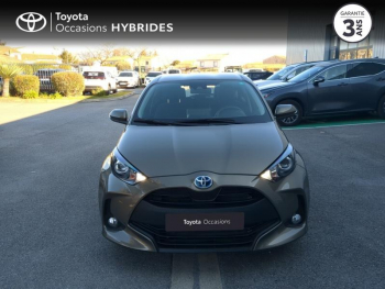 Photo 5 du bon plan TOYOTA Yaris 116h Dynamic Business 5p + Programme Beyond Zero Academy MY22 occasion à 22490 €