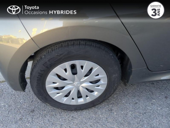 Photo 16 du bon plan TOYOTA Yaris 116h Dynamic Business 5p + Programme Beyond Zero Academy MY22 occasion à 22490 €