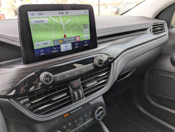 Photo 19 du bon plan FORD Kuga 2.5 Duratec 225ch PHEV Vignale BVA occasion à 25900 €