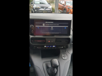 Photo 24 du bon plan TOYOTA PROACE CITY Medium 100 D-4D Start MC24 occasion à 20460 €