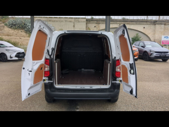 Photo 32 du bon plan TOYOTA PROACE CITY Medium 100 D-4D Start MC24 occasion à 20460 €