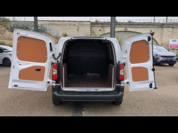 Photo 33 du bon plan TOYOTA PROACE CITY Medium 100 D-4D Start MC24 occasion à 20460 €
