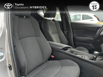 Photo 6 du bon plan TOYOTA C-HR 122h Dynamic 2WD E-CVT occasion à 17590 €