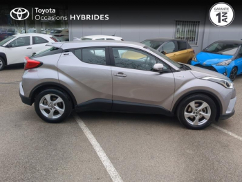 Photo 17 du bon plan TOYOTA C-HR 122h Dynamic 2WD E-CVT occasion à 17590 €