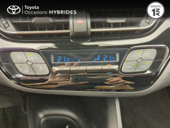 Photo 21 du bon plan TOYOTA C-HR 122h Dynamic 2WD E-CVT occasion à 17590 €