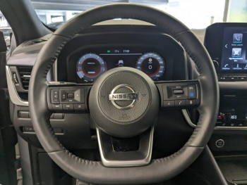 Photo 9 du bon plan NISSAN Qashqai 1.3 Mild Hybrid 140ch Tekna occasion à 26500 €