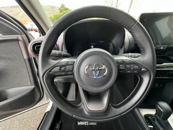 Photo 12 du bon plan TOYOTA Yaris Cross 116h Collection MY21 occasion à 23990 €
