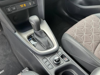Photo 13 du bon plan TOYOTA Yaris Cross 116h Collection MY21 occasion à 23990 €