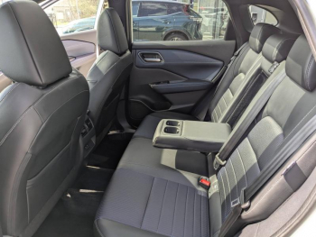 Photo 21 du bon plan NISSAN Qashqai 1.3 Mild Hybrid 158ch Tekna 4x4 Xtronic 2022 occasion à 28990 €