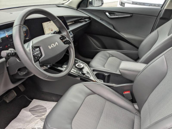 Photo 8 du bon plan KIA Niro EV 204ch Active occasion à 29900 €