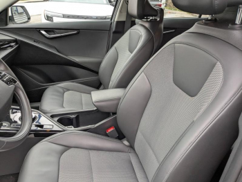 Photo 9 du bon plan KIA Niro EV 204ch Active occasion à 29900 €