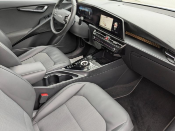 Photo 11 du bon plan KIA Niro EV 204ch Active occasion à 29900 €