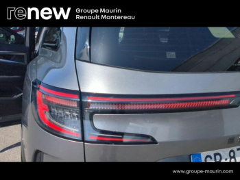 Photo 16 du bon plan RENAULT Espace 1.2 E-Tech full hybrid 200ch esprit Alpine 7 places occasion à 38900 €